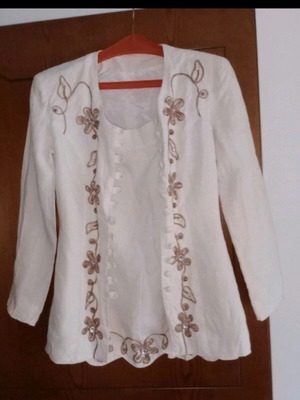 Suit like new with skirt and jacket