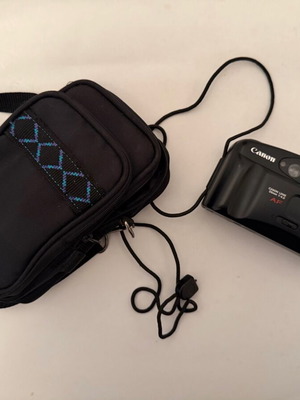 Canon Sure Shot Owl 35mm camera with case used