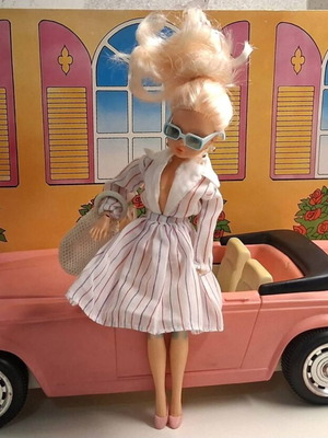 Rolls Royce Bibibo car used, without doll