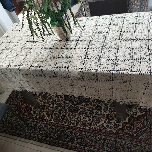 Handmade Crochet Tablecloth like new, 1.85m x 1.45m, vintage 1980s