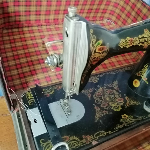 Mercedes sewing machine like new, former Soviet Union, with case