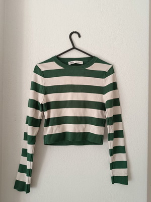 Zara striped crop sweater green and cream, like new, size M