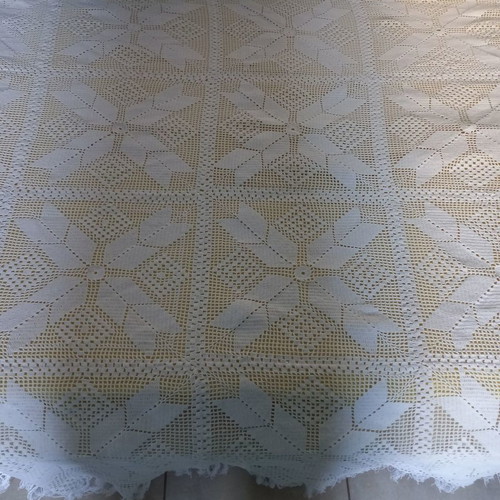 Knitted summer blanket white new for double bed