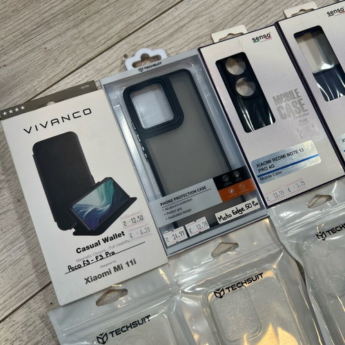 Phone cases new, bundle of 24 for Huawei and Xiaomi