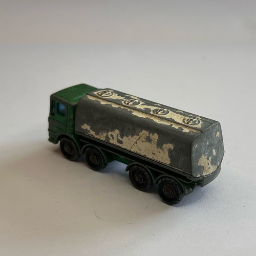 Matchbox Series Lesney No 32 Leyland Petrol Tanker μεταχειρισμένο