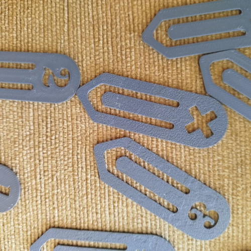 3D Printed Bookmarks like new, various sizes