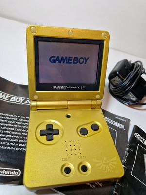 Nintendo Game Boy Advance SP Zelda edition μεταχειρισμένο με φορτιστή και 3 εγχειρίδια