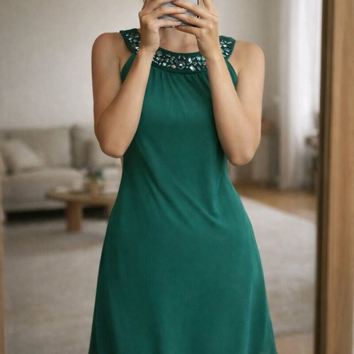 Desiree evening dress emerald green like new with crystals