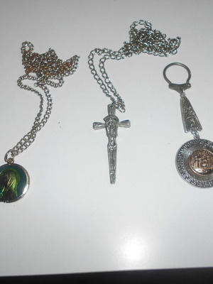 Religious keychains used, pack of 5 with Saint Christopher and cross