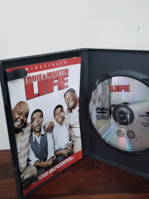 Katá Lathos Katadíki DVD like new with Greek subtitles