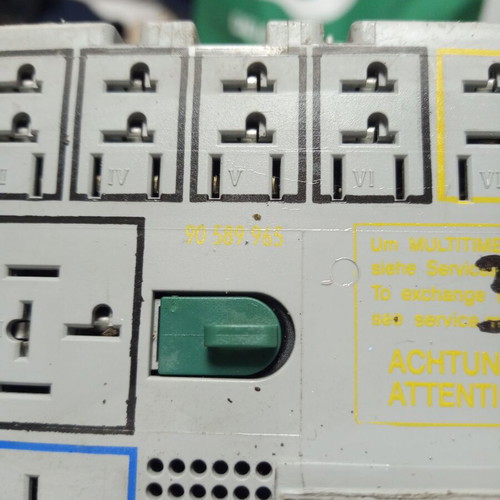 Fuse box for Opel Zafira A, Astra G used