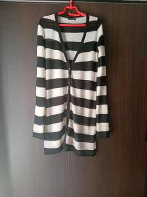 Denny Rose women's cardigan like new, black and white