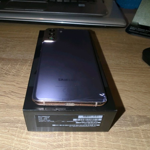 Samsung Galaxy S21+ 5G used, 128GB, slight damage on back
