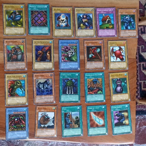 Yu-Gi-Oh KONAMI cards like new, 21 pieces