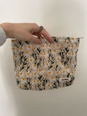Small toiletry bag like new
