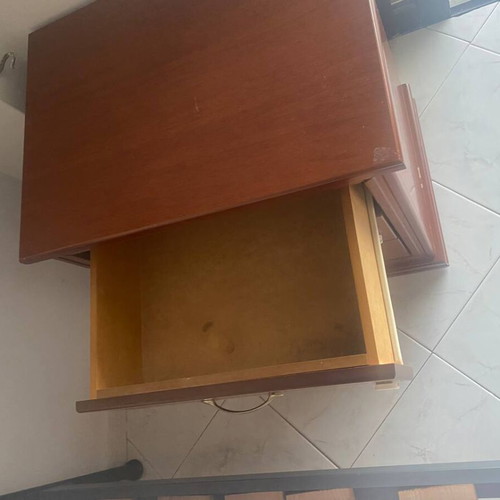 Nightstand like new, excellent quality