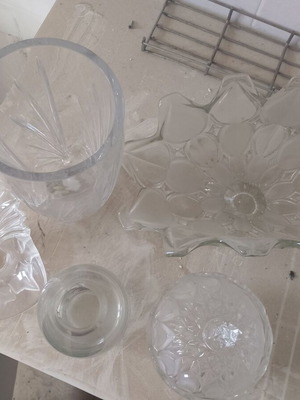 Crystal items like new, sold together