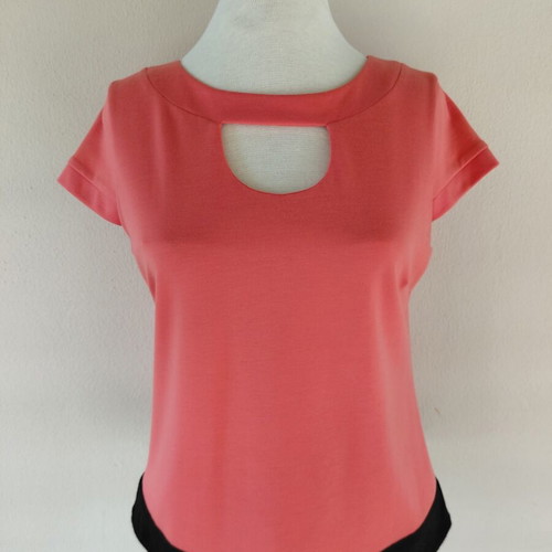 Blouse size L new, unworn without tags