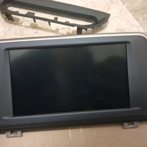 BMW factory screen 6.5' like new