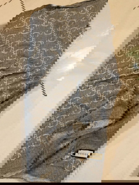 GUCCI καινούριο γκρι φουλάρι