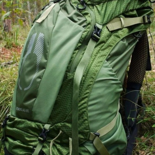 Osprey Atmos 65 AG backpack, green