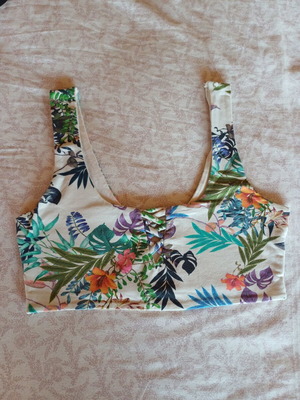 Bershka summer crop top used, size M fits S, multicolor