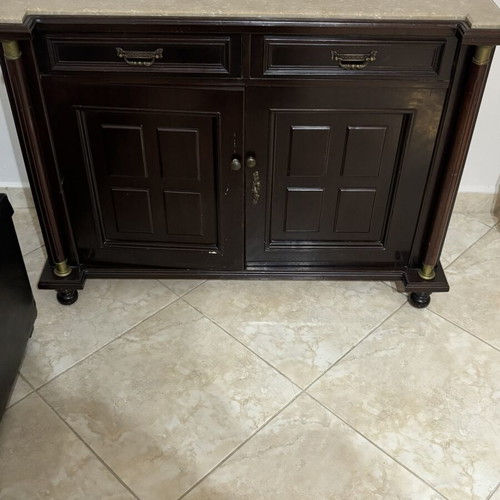 Furniture used, dimensions 105x75x45 cm