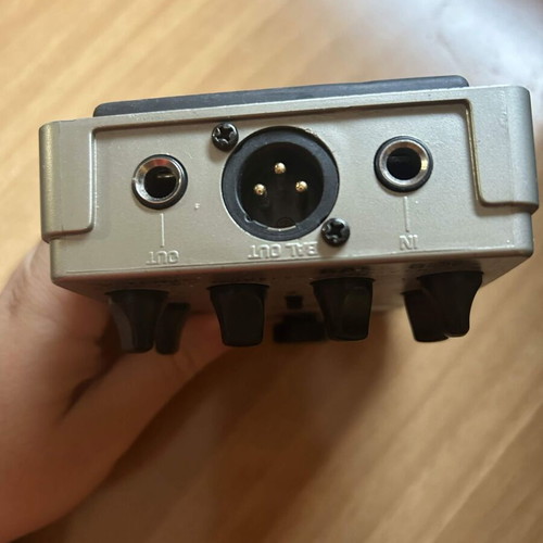 Behringer V-Tone Bass BDI21 pedal used