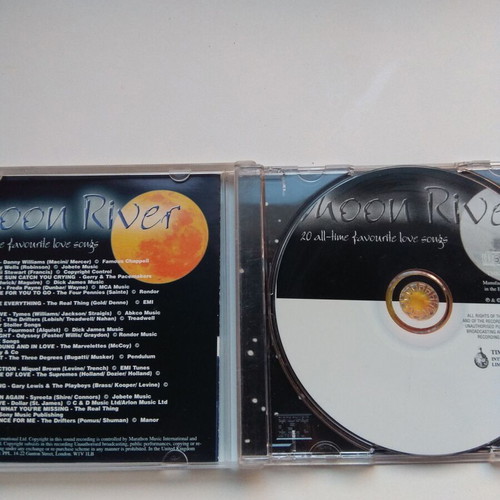 Moon River 20 All Time Favourite Love Songs CD like new