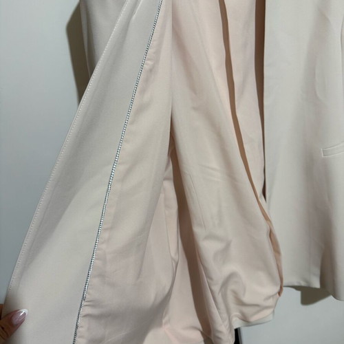 Lynne jacket size 46 like new, white