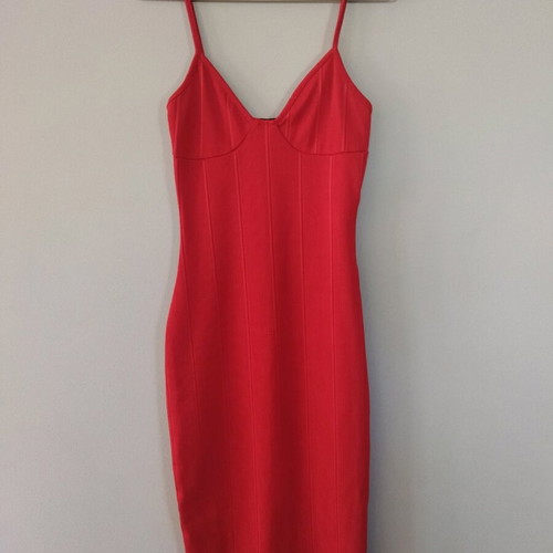 Pretty Little Thing dress red like new, tight sexy