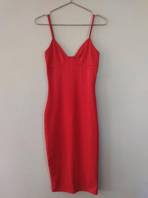 Pretty Little Thing dress red like new, tight sexy