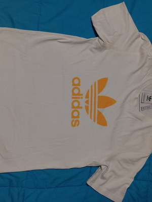 Adidas t-shirt