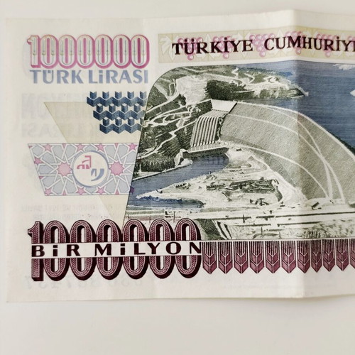 Set of 3 Turkish Lira Banknotes 1,000,000 Like New (1995-2002)