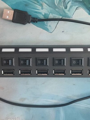 USB Hub 7 Ports USB 2.0 with Independent On/Off Switches Black new