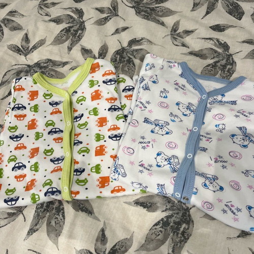 Cotton baby rompers 2-5 months like new, 100% cotton