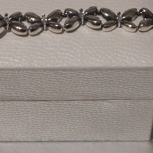 Pandora bracelet new, size 18, butterfly design with marquise stones
