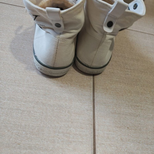 Calvin Klein sneakers used, size 38, black and white