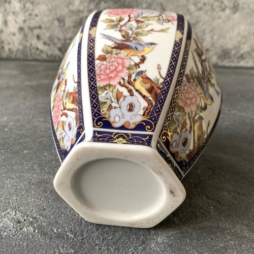 Vase used, beautiful