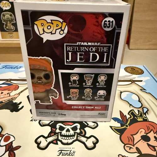 Funko Pop! Vinyl Star Wars Wicket with Slingshot #631 like new Summer Convention 2023