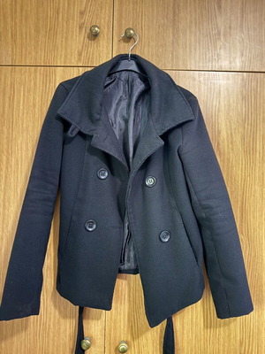 Short black pea coat with double button and waist belt, size M