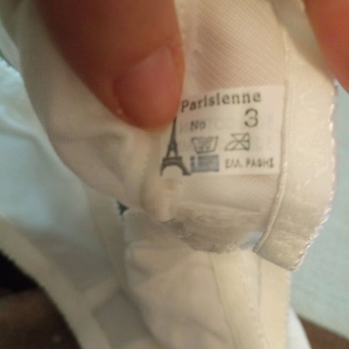Nursing bra white like new