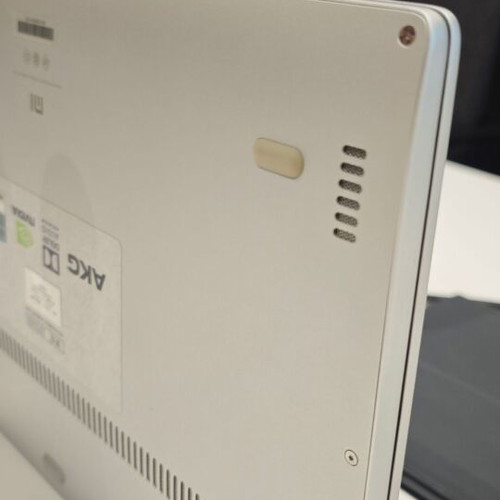 Xiaomi Mi Notebook Air 13.3 like new with Intel Core i5, 8GB RAM, 500GB SSD