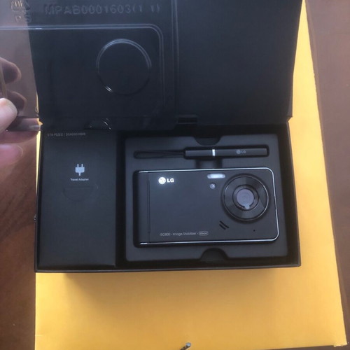 LG KU 990 phone new collectible unused with Schneider Kreuznach lens