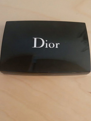 Dior Diorskin Forever Extreme Control Compact Foundation μεταχειρισμένο στην απόχρωση 035
