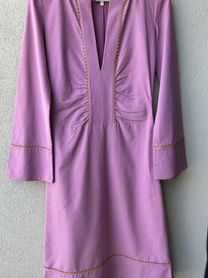 Valentino Garavani dress like new, size small, lilac color