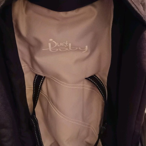 iSeeU stroller with carrycot like new