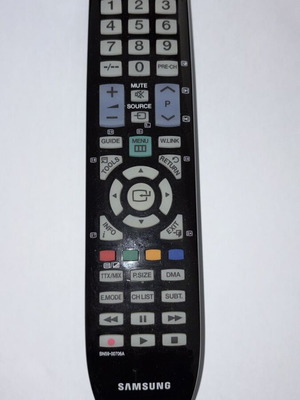 Samsung BN59‑00706A remote control refurbished with signs of use