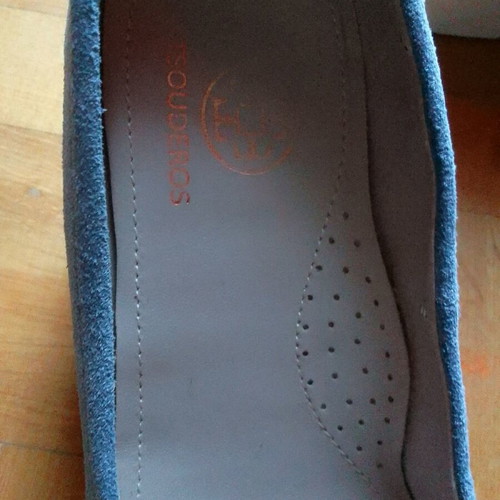 Tsouderos blue suede platform shoes size 38 like new, comfortable