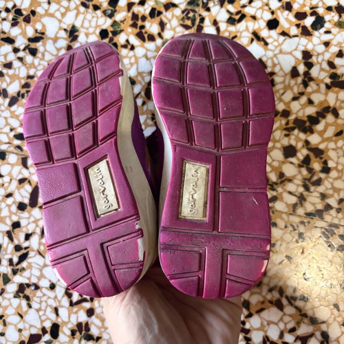Garvalin kids' athletic shoes sizes 24 and 25 used, multicolor with defects